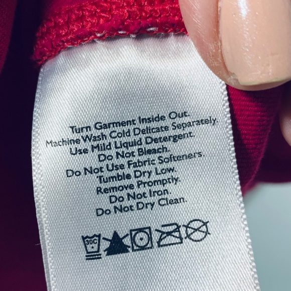 Magenta tank workout. No size tag. Size l/xL See approximate measurement pics. - Picture 7 of 14